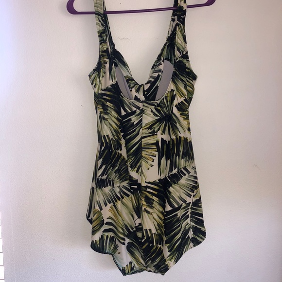 Palm print bathing suit - Picture 4 of 5